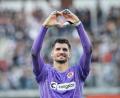 Bild: Christian Charisius/dpa
Ist mittlerweile einer der Besten in der Bundesliga: St. Paulis Torwart Nikola Vasilj. (Archiv)