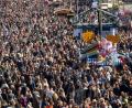 Bild: Peter Kneffel/dpa
Gleich an zwei Tagen musste die Wiesn wegen Überfüllung geschlossen werden.