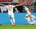 Bild: Arne Dedert/dpa
Bayerns Luis Díaz (rechts) war mit zwei Toren und einer Vorlage Matchwinner in Frankfurt.