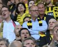 Bild: Bernd Thissen/dpa
Als Besucher eines BVB-Spiels im Mai 2023: Bundeskanzler Friedrich Merz. (Archiv)