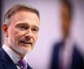 Bild: Bernd von Jutrczenka/dpa
Ex-FDP-Chef Christian Lindner strebt in die Wirtschaft. (Archivbild)