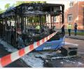 Bild: Malin Wunderlich/dpa
Der Linienbus fing während der Fahrt Feuer.