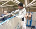 Bild: Julia Antonik
Ammar Aziz Hassan arbeitet als Maler beim Amberger Handwerksbetrieb Schiller e.Kfr.