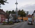 Bild: fz
Der Marktplatz in Pleystein soll umgestaltet werden. Künftig soll das Parken nur eingeschränkt möglich sein. Das und das geplante Natursteinpflaster gefällt den Anwohnern nicht.