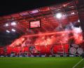 Bild: Tom Weller/dpa
Der Pyrotechnik-Einsatz der eigenen Fans beim Heimspiel gegen den FC Basel hat Konsequenzen für den SC Freiburg.