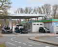 Archivbild: Petra Hartl
Die Tankstelle auf dem Gelände des ehemaligen Real-Markts in Amberg. Hier werden die Kunden nur noch ein paar Monate lang Kraftstoff zapfen können.