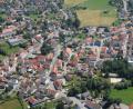 Archivbild: ges
Am Marktplatz in Eslarn, zwischen Rathaus und Kirche, soll ein Zebrastreifen entstehen. Der Marktgemeinderat stimmte dafür.