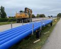 Bild: ihl
Am Freitag stand die Baustelle auf der SAD3 bei Schwarzenfeld still. Verlegt wird eine Abwasserleitung.