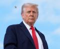 Bild: Alex Brandon/AP/dpa
Trump habe das Herz und Gefäßsystem eines 65-Jährigen, meint sein Leibarzt.