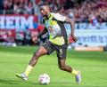 Bild: Harry Langer/dpa
Guirassy soll am Dienstag wieder in Dortmund trainieren