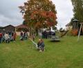 Bild: bnr
Der neue Dorftreff in Trefnitz ist eine gelungene Gemeinschaftsleistung der Dorfbewohner. Die Kinder nahmen die Spielgeräte gleich in Beschlag.