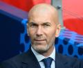 Bild: Robert Michael/dpa
Frankreichs neuer Nationalcoach? Zinédine Zidane ist zumindest nicht abgeneigt. (Archivbild)