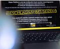Bild: Leonie Asendorpf/dpa
Wenn man die Adresse der beschlagnahmten Internetseiten eingibt, erscheint ein Sicherstellungsbanner der Behörden. (Archivbild)