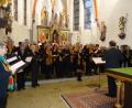 Bild: Alfons Prechtl
Ein gewaltiger Schlusschor unter der Leitung von Berthold Strahl setzte den Endpunkt eines freudigen Konzerts.