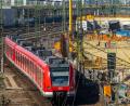 Bild: Peter Kneffel/dpa
Mitten im Berufsverkehr musste die Stammstrecke in München teilweise gesperrt werden. (Archivbild)