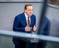 Bild: Christoph Soeder/dpa
Bundesverteidigungsminister Boris Pistorius (SPD) wirbt im Bundestag für sein Wehrdienstmodell, zeigt sich aber offen für Kompromissvorschläge.