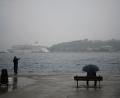 Bild: Francisco Seco/AP/dpa
Ein Regentag in Istanbul - angesichts der Wasserprobleme im Land sind darüber viele dankbar. (Archivbild)