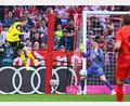 Bild: Tom Weller/dpa
Der Klassiker verspricht Tore und Spannung.