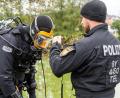 Bild: sbö
Die letzten Vorbereitungen kurz vor dem Tauchgang: In Wernberg-Köblitz wird ein Gewässer abgesucht.