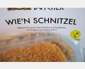 Bild: Marijan Murat/dpa
Ein veganes Schnitzel auf Sojabasis liegt in einer Verpackung auf einem Küchentisch. Das EU-Parlament ist dafür, dass pflanzliche Ersatzprodukte nicht mehr Burger, Schnitzel oder Wurst heißen dürfen. Die Bezeichnung soll ausschließlich Produkten tierischer Herkunft vorbehalten sein.