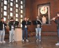 Bild: rgr
Die Dießfurter Schlossbläser spielten unter der Leitung von Jonas Schreml (rechts) in der Friedenskirche Grafenwöhr Hoffnungslieder.