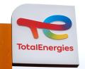 Bild: Michel Spingler/AP/dpa
Der Energiekonzern Totalenergies hat nach Urteil eines Gerichts irreführend über die eigene Klimastrategie informiert (Archivbild).