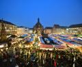 Bild: Matthias Merz/dpa
Der Nürnberger Christkindlesmarkt ist laut neuesten Erkenntnissen jünger als gedacht. (Archivbild)
