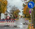 Bild: Marina Gube
Die Mooslohstraße ist momentan ab der Abzweigung in den Lerchenweg gesperrt.