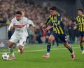 Bild: Khalil Hamra/AP/dpa
Tiago Tomas (links) und der VfB taten sich in Istanbul lange schwer