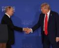 Bild: Jae C. Hong/AP/dpa
Erst wenn er sich eines Deals sicher sein kann, möchte Trump nach eigenen Angaben Putin erneut treffen. (Archivbild)