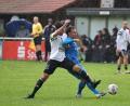 Bild: Dieter Jäschke
Der SV Schwandorf-Ettmannsdorf (blaue Trikots) besiegte am Samstag in der Landesliga Mitte den SC Luhe-Wildenau klar mit 4:0.