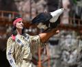 Bild: David Hammersen/dpa
In der Saison 2026 wird Alexander Klaws zum sechsten Mal den Apachenhäuptling Winnetou bei den Karl-May-Spielen in Bad Segeberg spielen. (Archivbild)