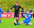 Bild: Thomas Schrems
Nico Stark (links), Torjäger des FC Tirschenreuth, hatte im Topspiel gegen den TSV Thiersheim die größte Chance der Partie. Hier ist er im Duell gegen Julius Brunner (rechts), der nach 67 Minuten wegen einer Notbremse vom Platz gestellt wurde.