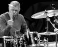 Bild: Javier Etxezarreta/EFE/dpa
Der US-Schlagzeuger Jack DeJohnette ist gestorben. (Archivfoto)