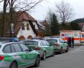 Archivbild: Völkl
Ein großes Polizeiaufgebot rückte im Dezember 2014 in Wernberg an, um den Raubüberfall aufzuklären. Das Opfer verstarb vier Wochen später.