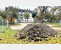 Bild: Gabi Schönberger
Für die Sanierung der Wohnhäuser Hinterm Zwinger 20 und 22 wird eine Baustellenzufahrt durch den Max-Reger-Park in Weiden eingerichtet.