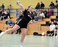 Bild: Hubert Ziegler
Victoria Schaller von der HG Amberg beim Siebenmeter: Am Samstag müssen die Amberger Handballerinnen dringend gegen das Tabellenschlusslicht, die SG Rohr/Pavelsbach, punkten.