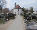 Bild: fg
Die Kosten für den Friedhof in Hirschau steigen. Deshalb beschloss der Stadtrat, die Gebühren zu erhöhen.