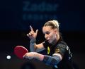 Bild: Manfred Schillings/dpa
Der neue deutsche Tischtennis-Star Annett Kaufmann schied in Frankfurt gegen ihre Nationalmannschafts-Kollegin Ying Han aus.