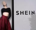 Bild: Aurelien Morissard/AP/dpa
Die französische Regierung hatte ein Verfahren gegen den Online-Händler Shein eingeleitet - bis die Plattform nachweisen könne, dass alle ihre Inhalte mit französischen Vorschriften übereinstimmten. (Archivbild)