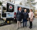 Bild: Klaus und Gertrud Conrad-Stiftung
Die Klaus und Gertrud Conrad-Stiftung spendete einen neuen Bus an die BRK-Tagespflege in Hirschau.