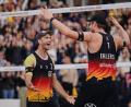 Bild: Marius Becker/dpa
Clemens Wickler (l) und Nils Ehlers stehen im WM-Achtelfinale.