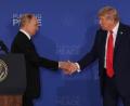 Bild: Jae C. Hong/AP/dpa
Putin (l) und Trump sehen den US-Plan an Grundlage für ein Ende des Ukraine-Kriegs. (Archivbild)