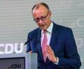 Bild: Klaus-Dietmar Gabbert/dpa
„Wir müssen ein starker Industriestandort bleiben“, sagt Kanzler Friedrich Merz (CDU).