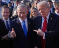 Bild: Evan Vucci/AP/dpa
US-Präsident Donald Trump (r-l), der israelische Ministerpräsident Benjamin Netanjahu und Israels Präsident Izchak Herzog. (Archivbild)
