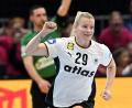 Bild: Federico Gambarini/dpa
Antje Döll führt die deutschen Handballerinnen erstmals bei einer WM als Kapitänin aufs Feld. (Archivbild)