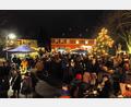 Archivbild: whü
Groß war der Andrang im vergangenen Jahr beim Adventsmarkt Kirchenlaibach.
