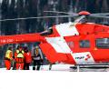 Bild: Jean-Christophe Bott/KEYSTONE/dpa
Skirennfahrerin Michelle Gisin wurde am Donnerstag per Hubschrauber geborgen.