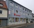 Bild: sne
Die Filiale in Grafenwöhr soll auch nach der Fusion der Sparkasse Nord und der Vereinigten Sparkassen ein sicherer Standort bleiben, hieß es im Stadtrat von Grafenwöhr.