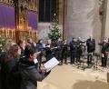 Bild: aub
Neben den Schülern trug auch der Lehrerchor des Johann-Andreas-Schmeller-Gymnasiums Nabburg zum Programm des Weihnachtskonzerts in der festlich geschmückten Nabburg Stadtpfarrkirche St. Johannes bei.